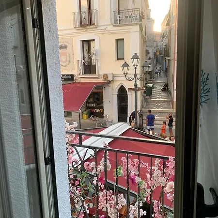 Nerone House Diamante
