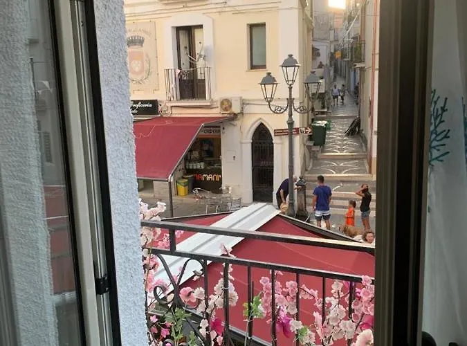 Nerone House Diamante